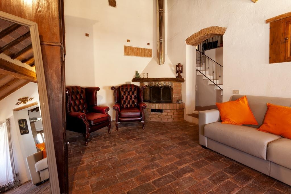 Christian Apartment Buonconvento Chambre photo